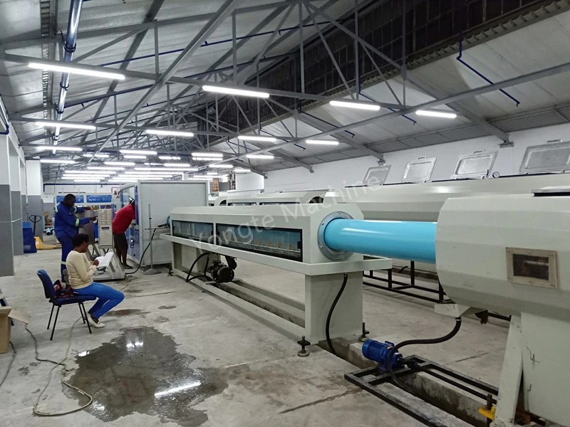 Afrikai 200-400 mm-es PVC csőgyártó gép