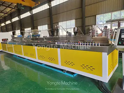 rapid cooling system of WPC door frame machine