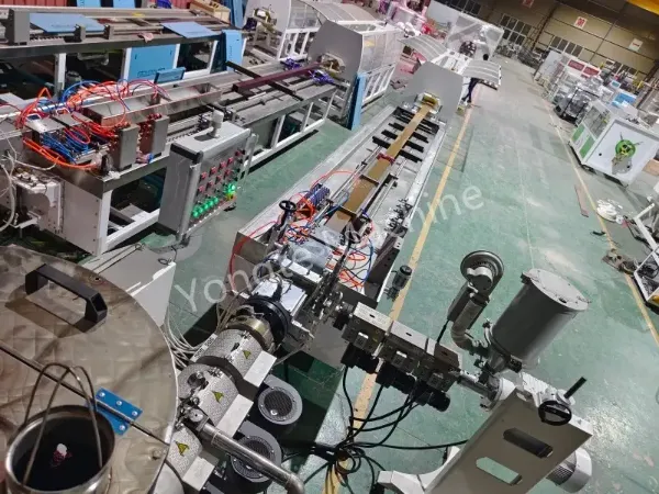 India faműanyag gép – Alakítsa át a műanyaghulladékot zöld építőanyaggá