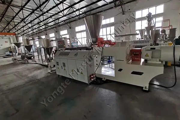 Lengyel PVC összetett pelletizáló gép